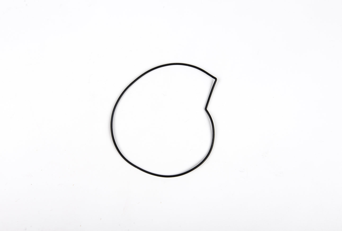 Black outline of a donut on a white background